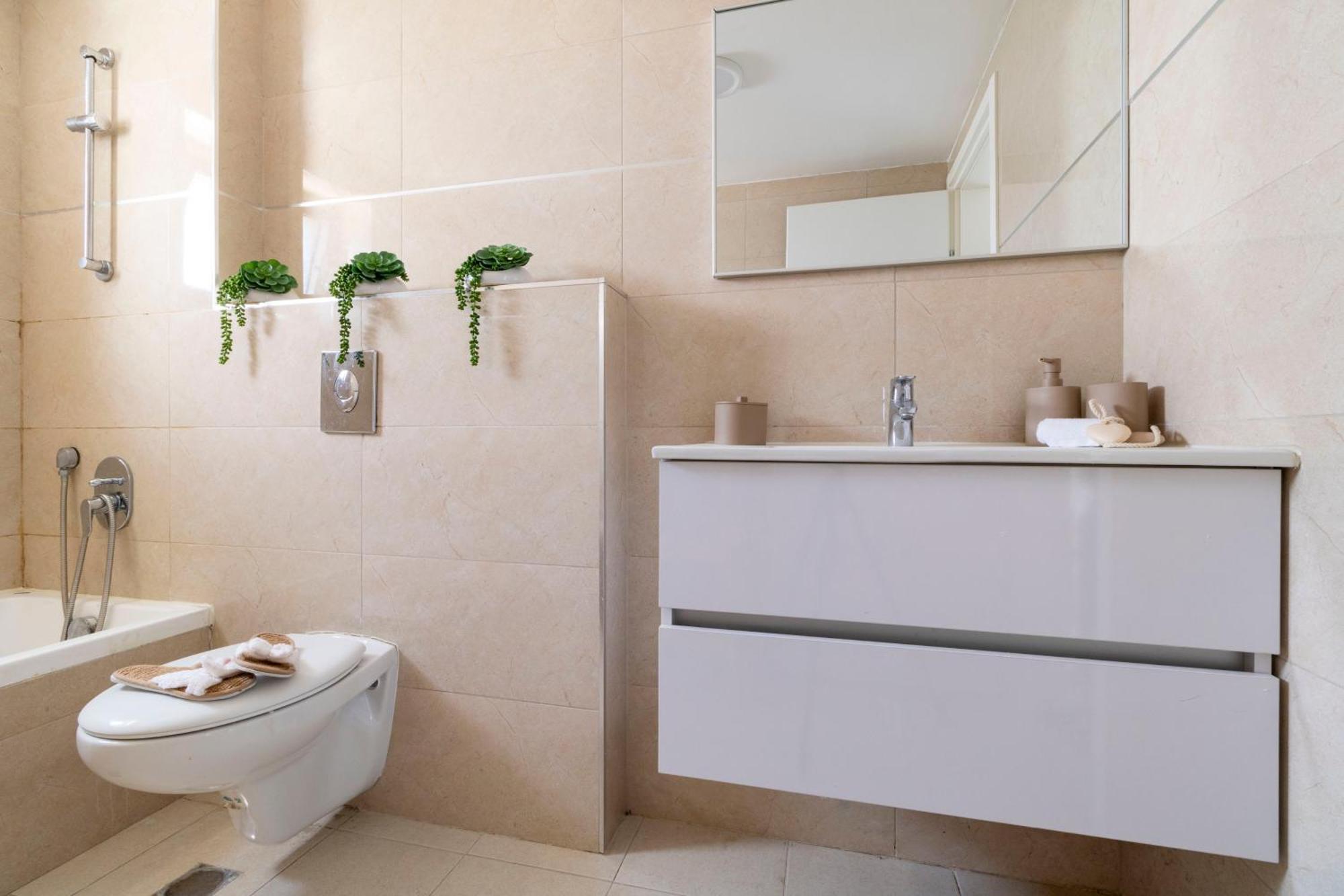 Stylish 1 Bedrooms Parking At City Gate 예루살렘 외부 사진