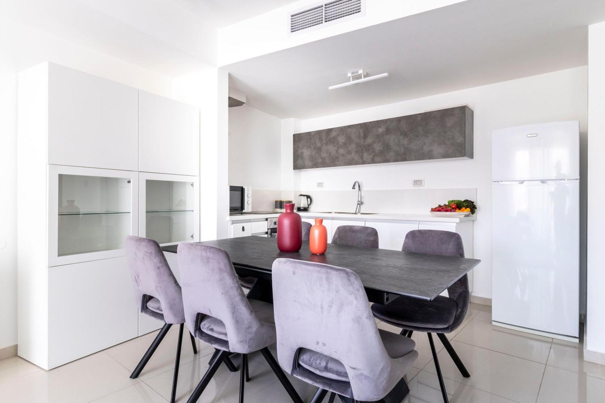 Stylish 1 Bedrooms Parking At City Gate 예루살렘 외부 사진