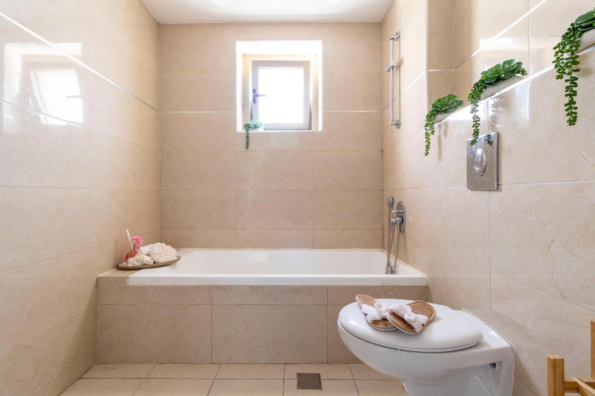 Stylish 1 Bedrooms Parking At City Gate 예루살렘 외부 사진